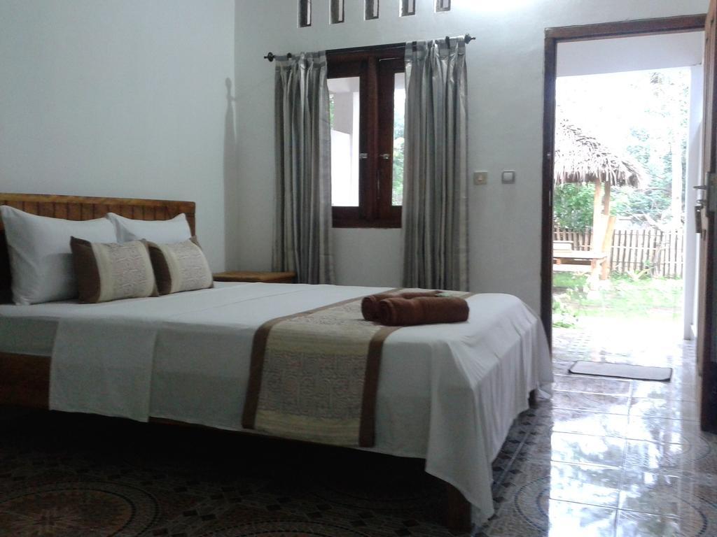 Putri Homestay Gili Meno Rum bild